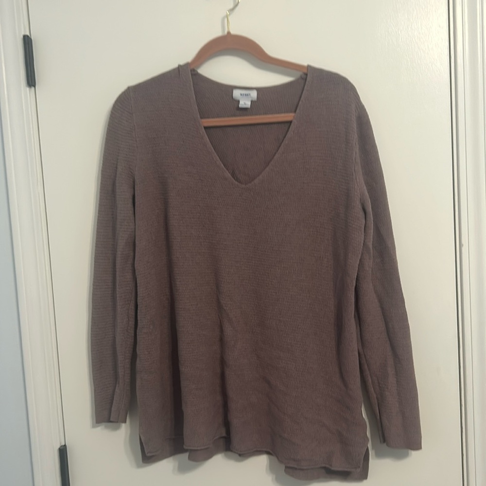 Vintage dusty purple v neck Old Navy sweater